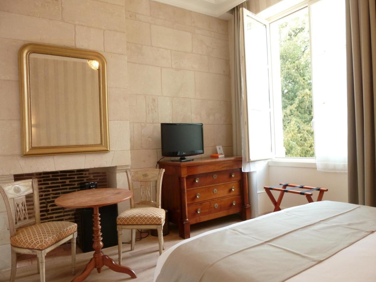 אזאי-לה-רידיו Hotel Grand Monarque מראה חיצוני תמונה