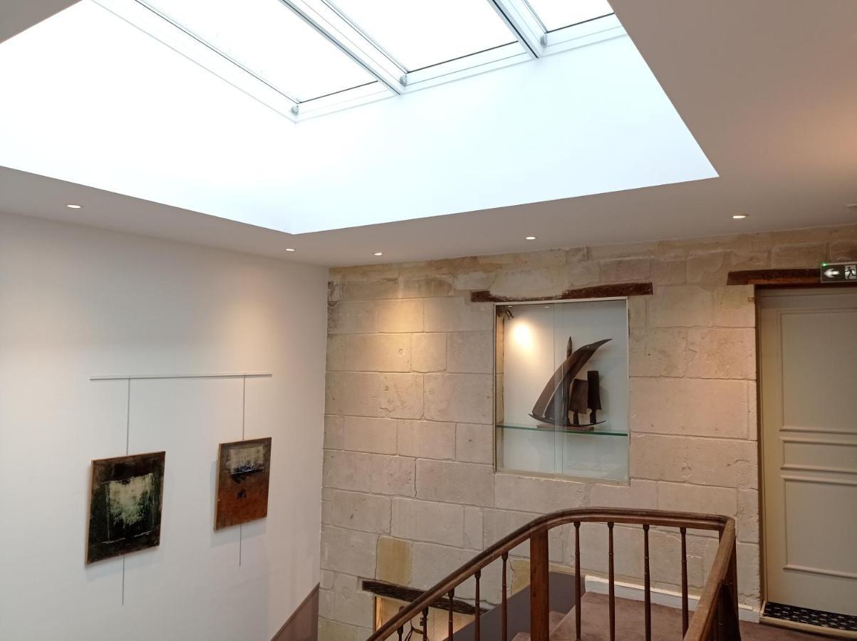 אזאי-לה-רידיו Hotel Grand Monarque מראה חיצוני תמונה