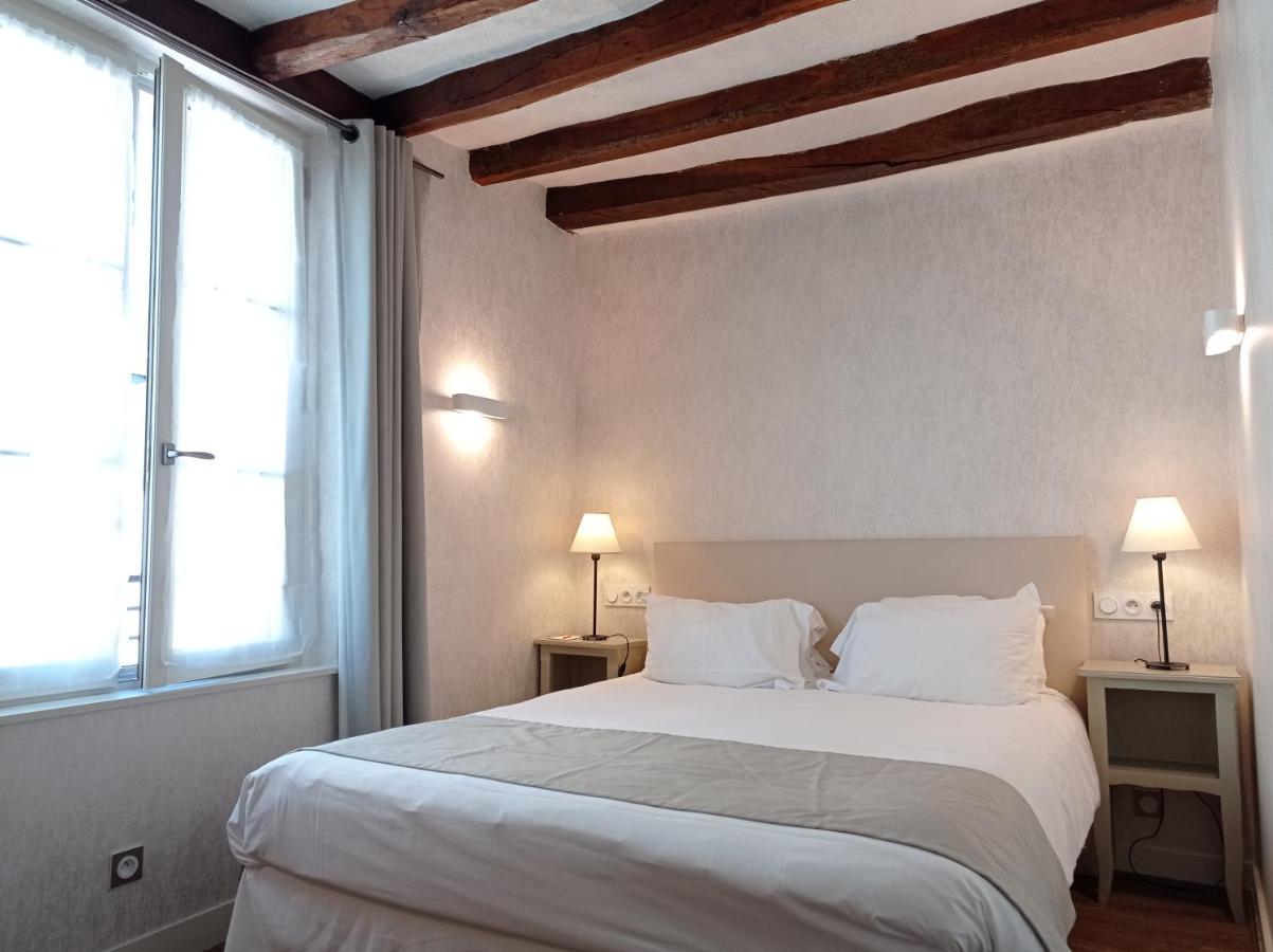 אזאי-לה-רידיו Hotel Grand Monarque מראה חיצוני תמונה