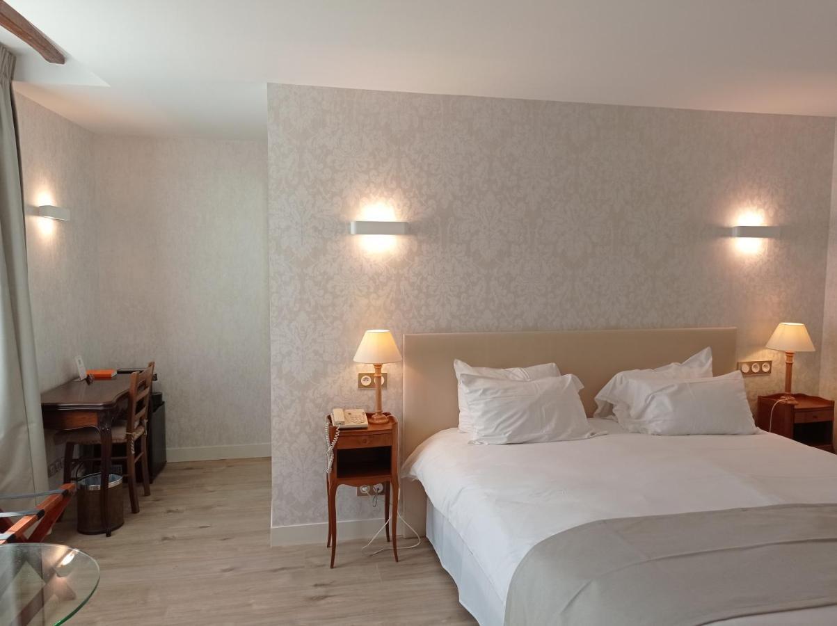 אזאי-לה-רידיו Hotel Grand Monarque מראה חיצוני תמונה