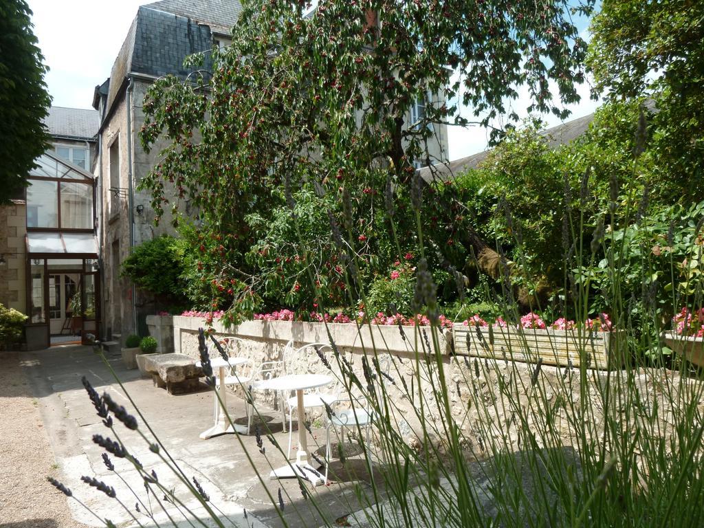 אזאי-לה-רידיו Hotel Grand Monarque מראה חיצוני תמונה